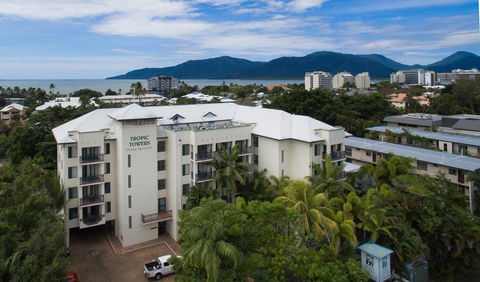 Tropic Towers Apartments - Dentists Australia 0