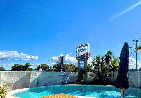Tropicana Motel - Dentist Search 0