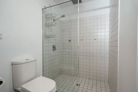 Tropicana On Bent - WiFi - Nespresso Heart Of East End - Dentist Find 2