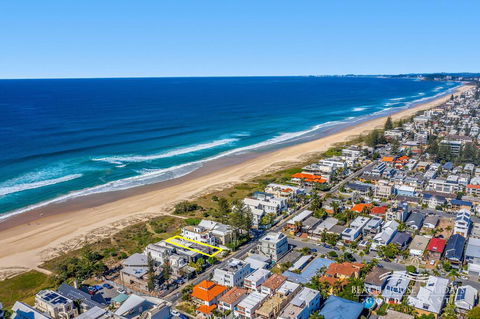 True Beachfront Beach House - Dentist Search 2