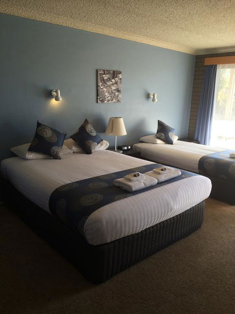 Tumut Valley Motel - Dentist Find 2
