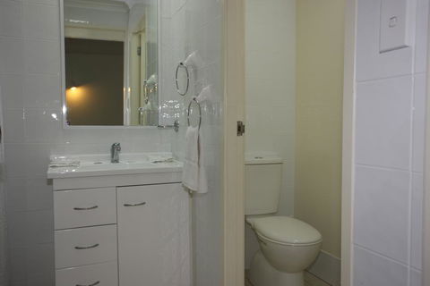 Tuncurry Lakes Resort - Dentist Find 1