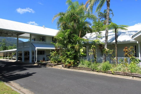 Tully Motel - Dentist Find 3