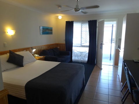 Twin Towns Motel - Dentist Find 1