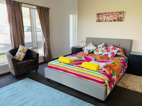 Two Dams Estate - Retreat & Relax - Dentist Find 0