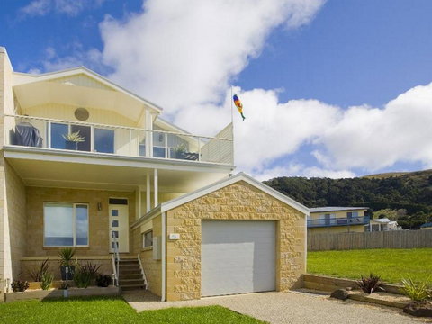 Two Views - Dentist Find 1