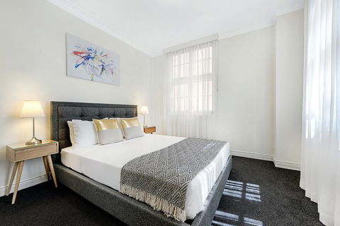 ULTIQA Rothbury Hotel - Dentist Find 0