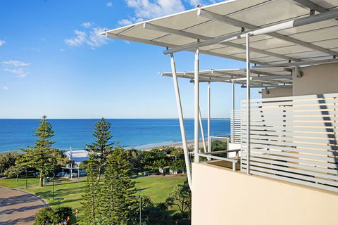 ULTIQA Shearwater Resort - Dentist Find 2
