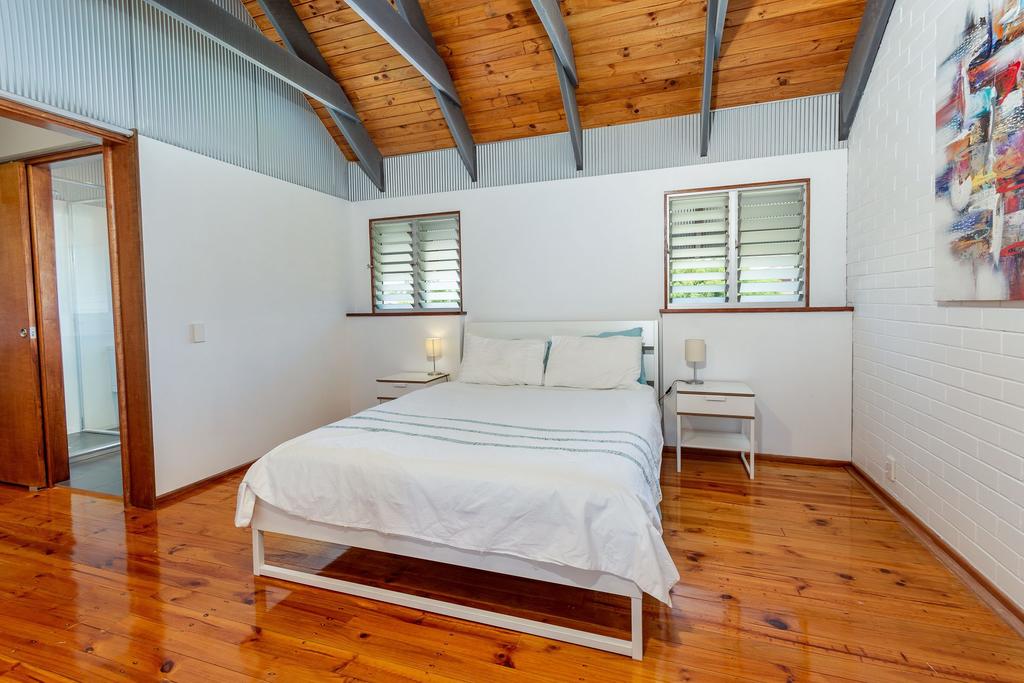 Unique Getaway 300m to Bribie Foreshore Bongaree