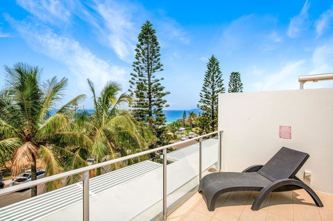 Unit 207 Plantation - Rainbow Beach, Ocean Facing - Plantation Resort Unit, Incredible Views, Top Floor - Dentist Search 2