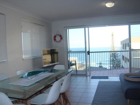 Unit 5 Sanctuary Shores, Kings Beach - Free Wifi! - Dentist Find 1