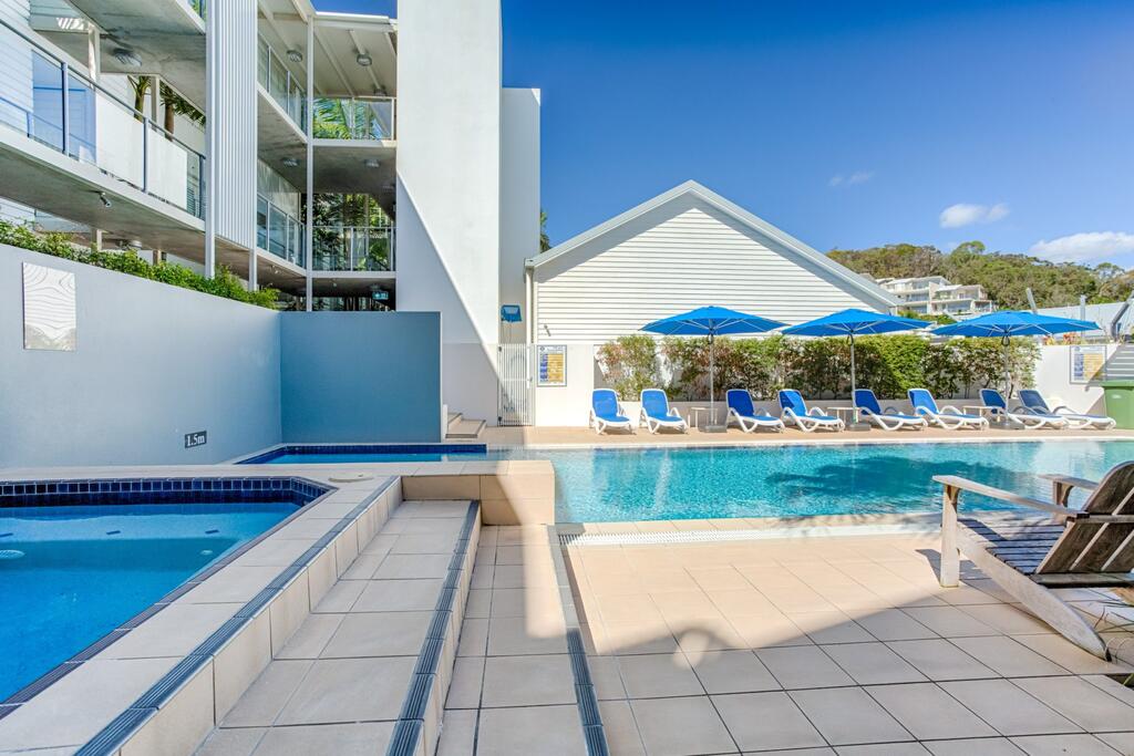 Unit 8 Plantation Resort - Rainbow Beach Plantation Resort Air conditioned Pool and outdoor spa