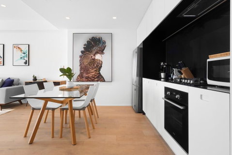 Urban Rest - Bondi Central Apartments - Dentist Search 2