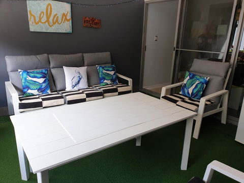 Venetian Canal Apartment-Close To Beaches And Marina - Dentist Search 3