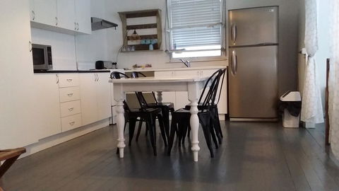 Verandah Motel - Dentist Find 2