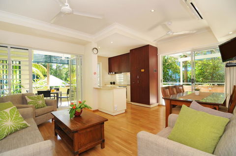 Verandahs Boutique Apartments - Dentist Find 2