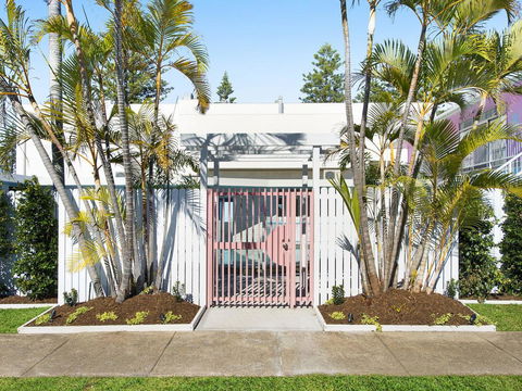 Ventura Beach Motel - 1 Bedroom Unit 8 - Dentist Find 3