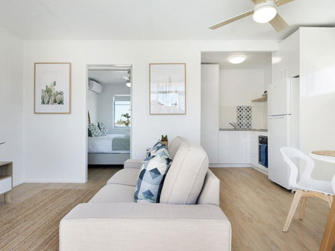 Ventura Beach Motel - 1 Bedroom Unit 8 - Dentist Find 0