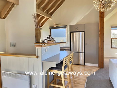 Vertical Limit - Dentists Australia 1