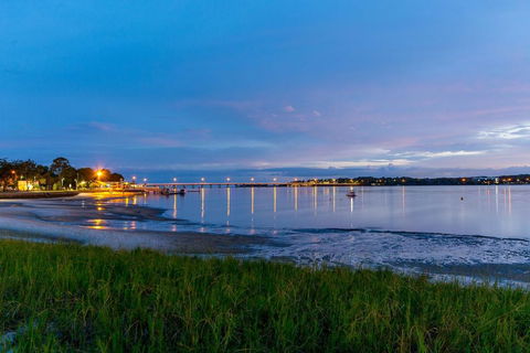Views, Pool, Air Conditioning - Karoonda Sands Welsby Pde, Bongaree - Dentists Australia 2