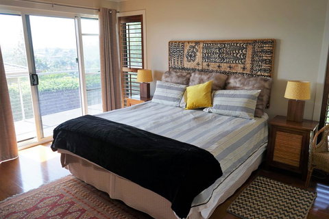 Villa With Views & Pool - Dentist Find 3