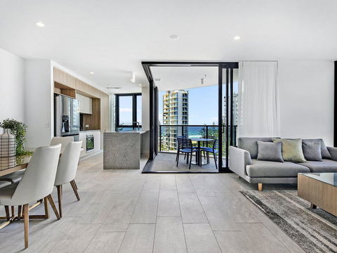 Vue Broadbeach Private 2 Bed Ocean View - Dentist Search 1