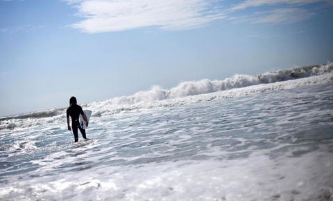 Walk To Surf Beach, Club And Shops - Sands Court Boyd St, Woorim - Dentist Search 1