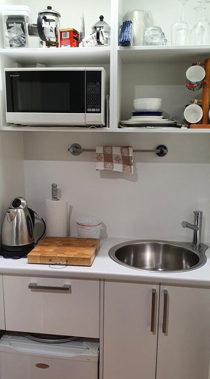 Wallabi Point Bed And Breakfast - Dentist Find 3