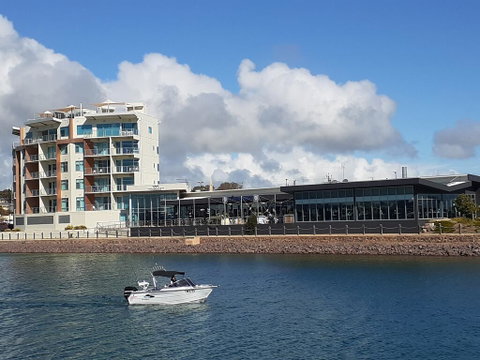 Wallaroo Marina Sea Vu Apartment - Dentist Search 1