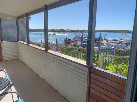 Walshys Shack - Dentist Search 0