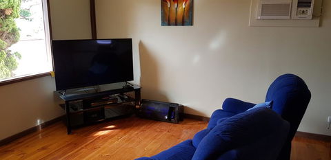 Warmont Apartments Self Contained Home - Dentist Find 0