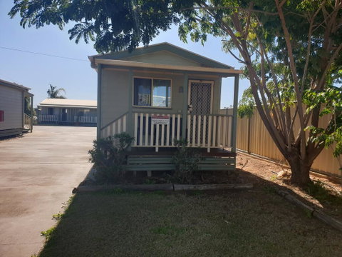 Warrego Motel - Dentists Australia 2
