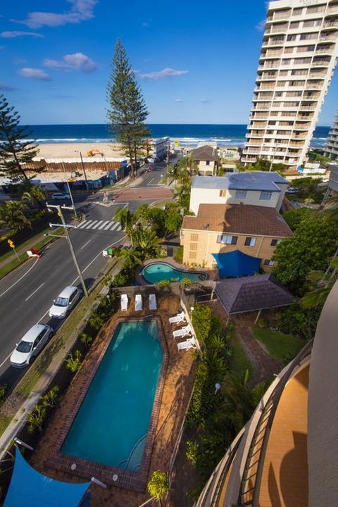 Warringa Surf Holiday Apartments - Dentist Find 3