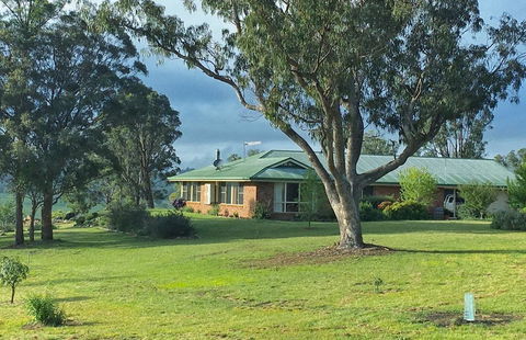Waterfall Way Farmstay - Dentist Find 0