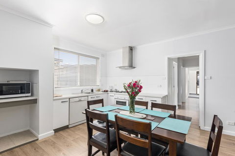 Wattle Grove Villa - Dentist Search 0