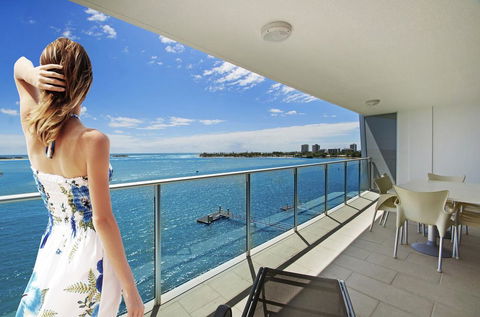 Waves Maroochy River - Dentist Search 0