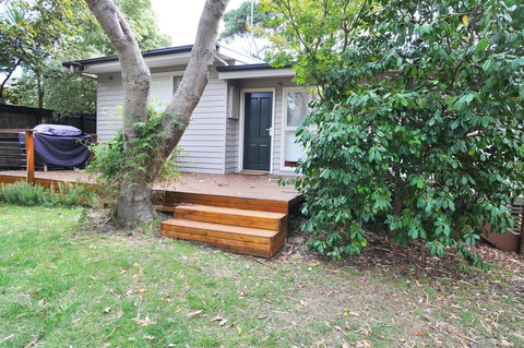 WAVES ON FLORIDA - SURF SIDE - Dentist Search 0