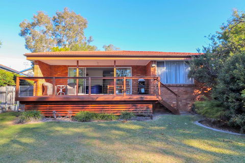 Wemberley Lakehouse - Dentist Find 2