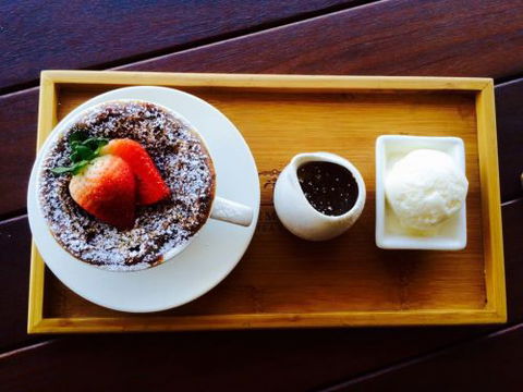 Q Bar & Brasserie On The Avenue - Dentist Search 4