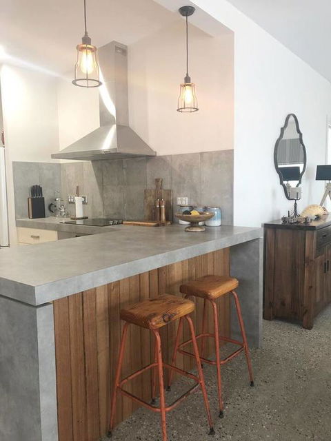 Weston Farm Seaside Stay - Dentists Australia 3