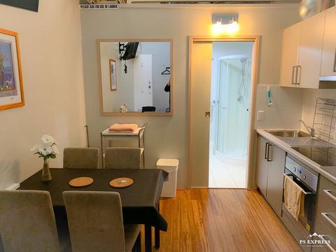 Westside Studio Apartments - Dentist Find 0