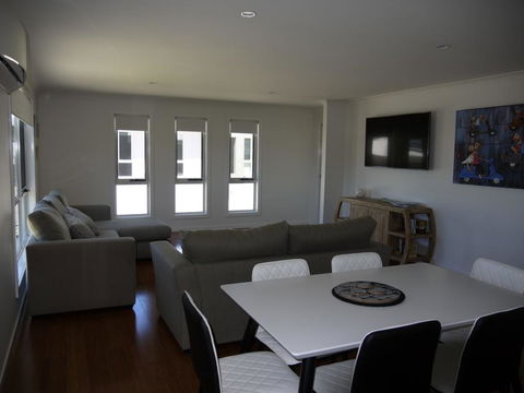 Westwood Villas - Bridport - Dentist Search 2