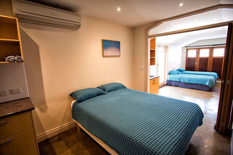 WHARF COTTAGE - Dentist Search 2
