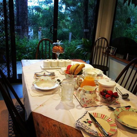 Whispering Pines Bed And Breakfast - Dentist Search 3