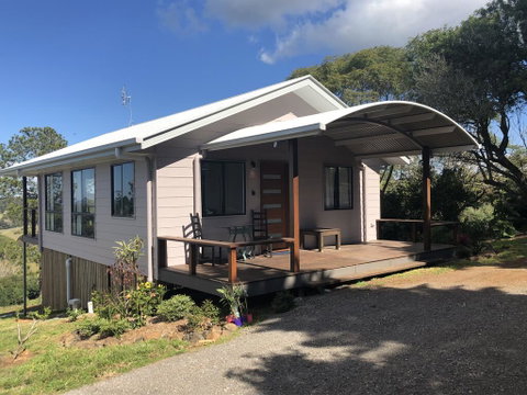 White Cedar Cottage - Dentist Find 0
