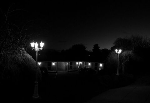 White Lanterns Motel - Dentist Find 0