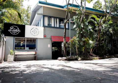 Why Not Backpackers - Dentist Find 3