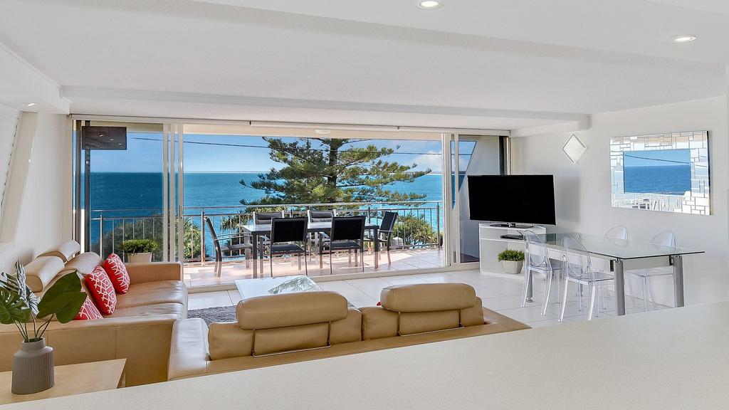 Wickham Point Unit 2 44 Victoria Tce Kings Beach