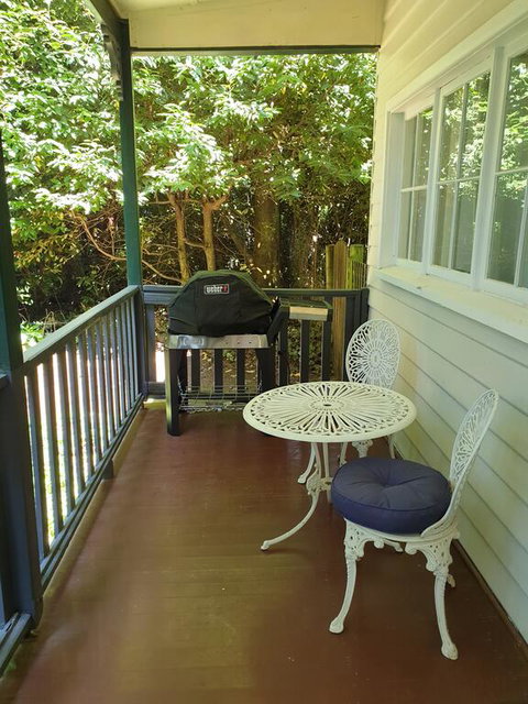 Wildflower Cottage - Dentist Find 1