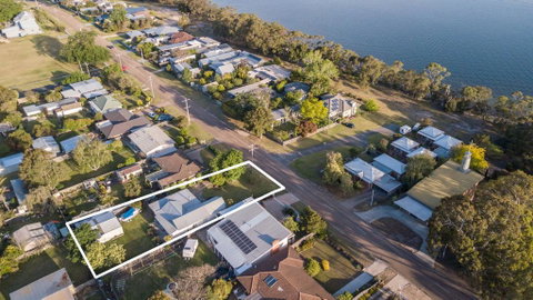 Windsong - Pet Friendly, Wifi And Close To Water - Dentist Search 0